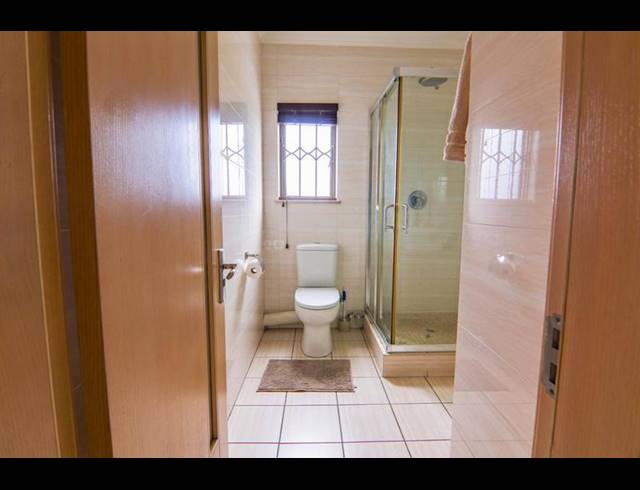 2 BEDROOM APARTMENT FOR SALE IN NOORDWYK